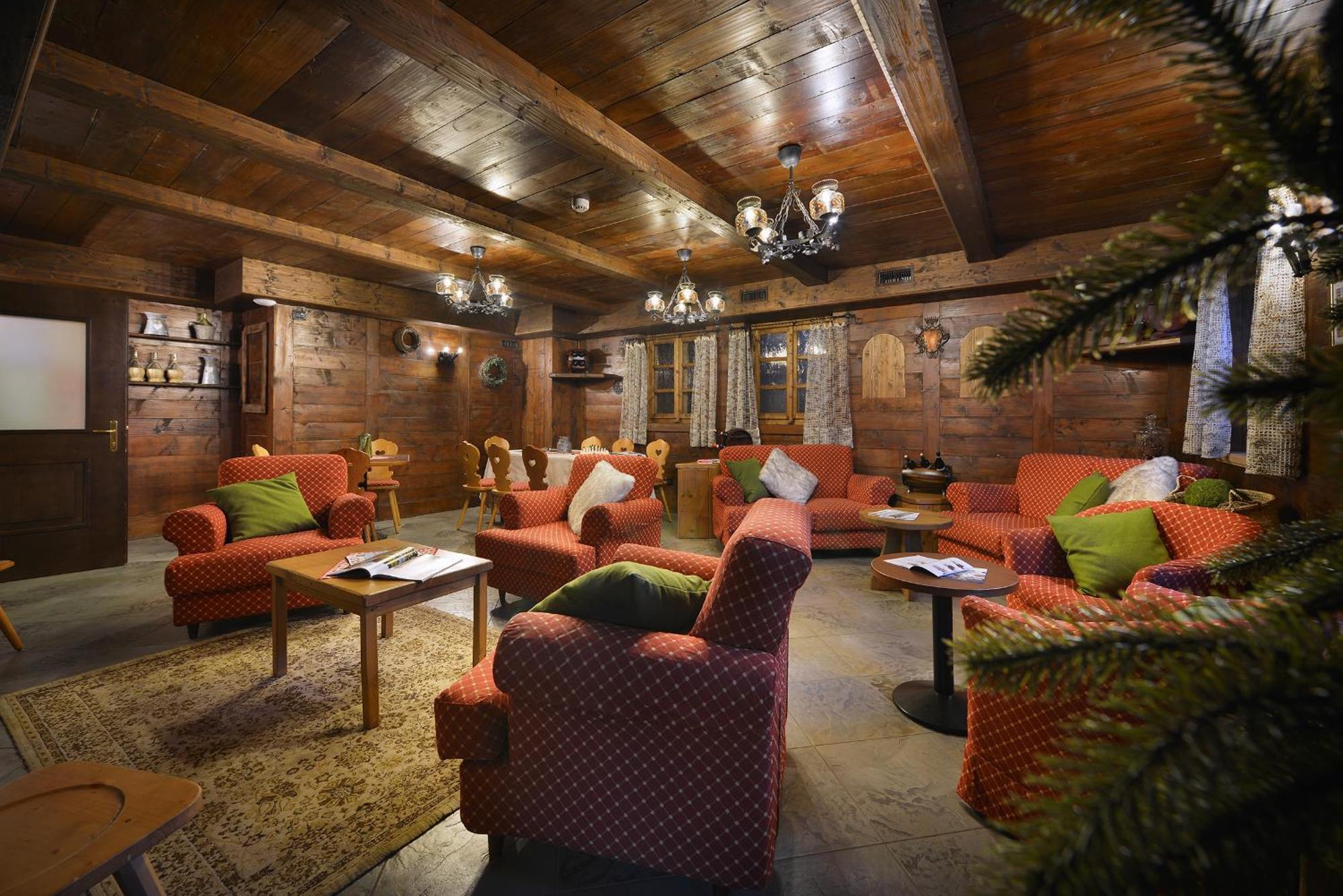 Hotel Primula ลีวินโญ ภายนอก รูปภาพ
