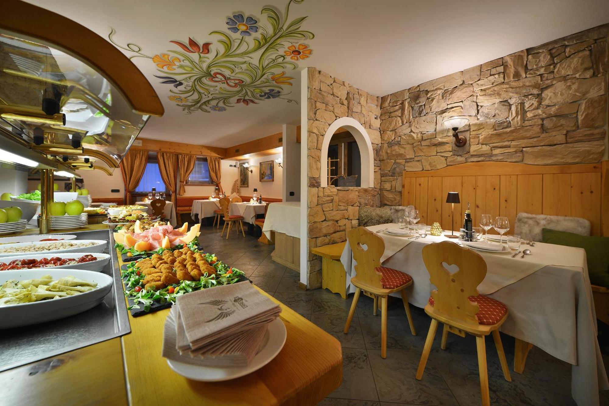Hotel Primula ลีวินโญ ภายนอก รูปภาพ