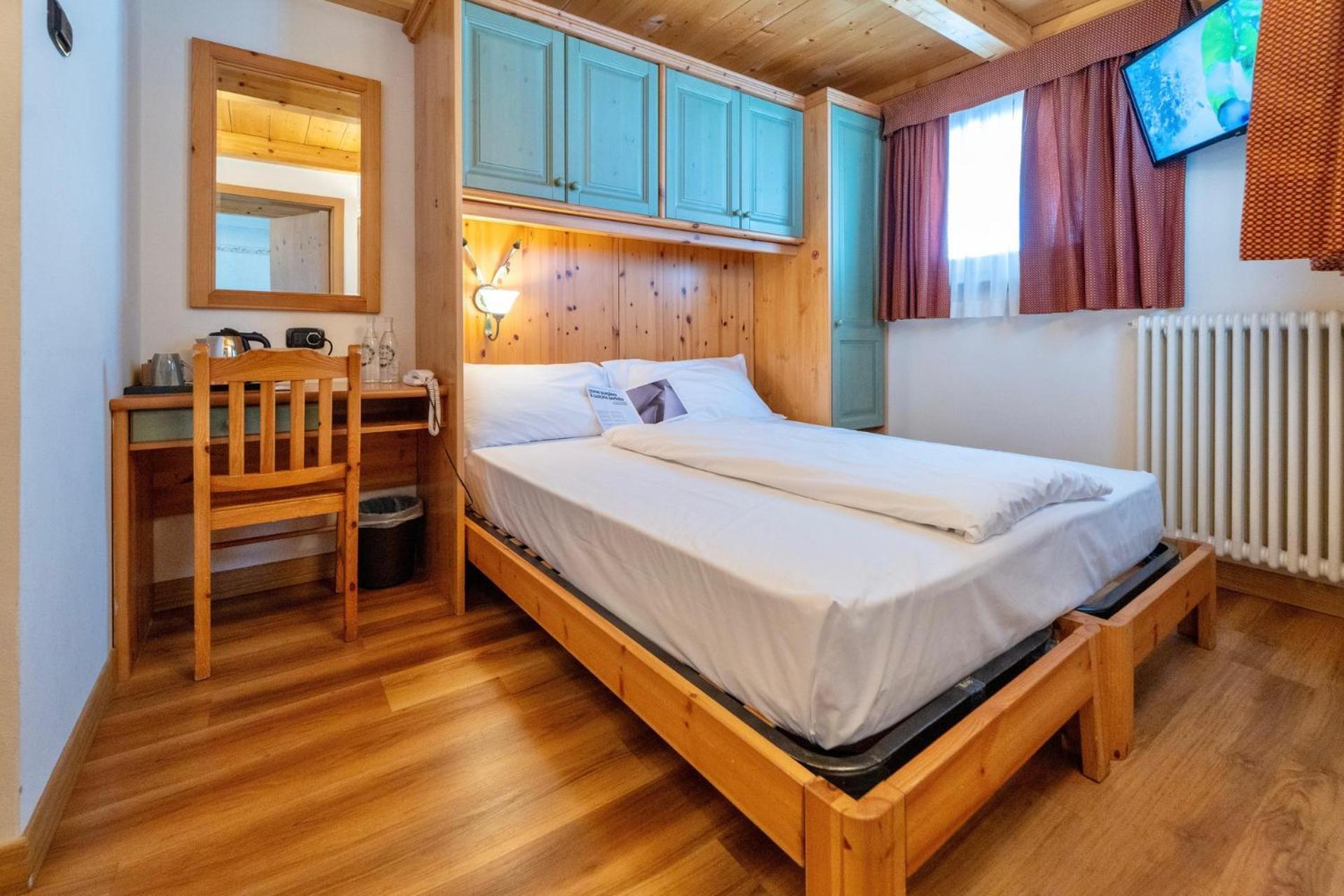 Hotel Primula ลีวินโญ ภายนอก รูปภาพ